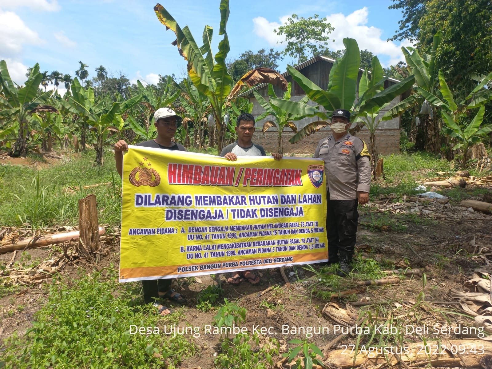 Cegah Karhutla, Bhabinkamtibmas Polsek Bangun Purba Laksanakan Patroli Monitoring Lahan Kebun Warga