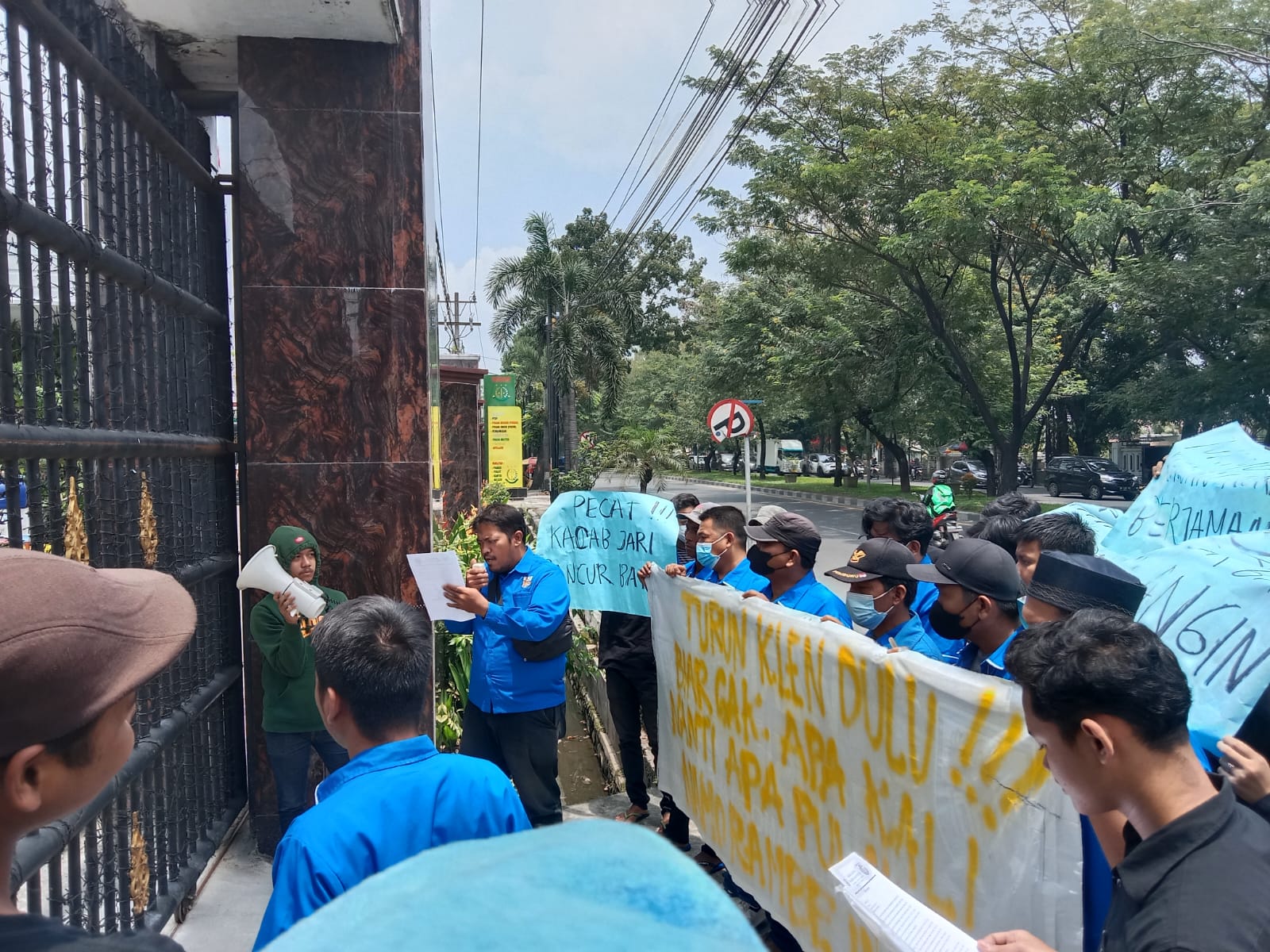 KNPI Namorambe Kembali Gelar Aksi di Kejati Sumut, Dugaan Korupsi di Kecamatan Namorambe