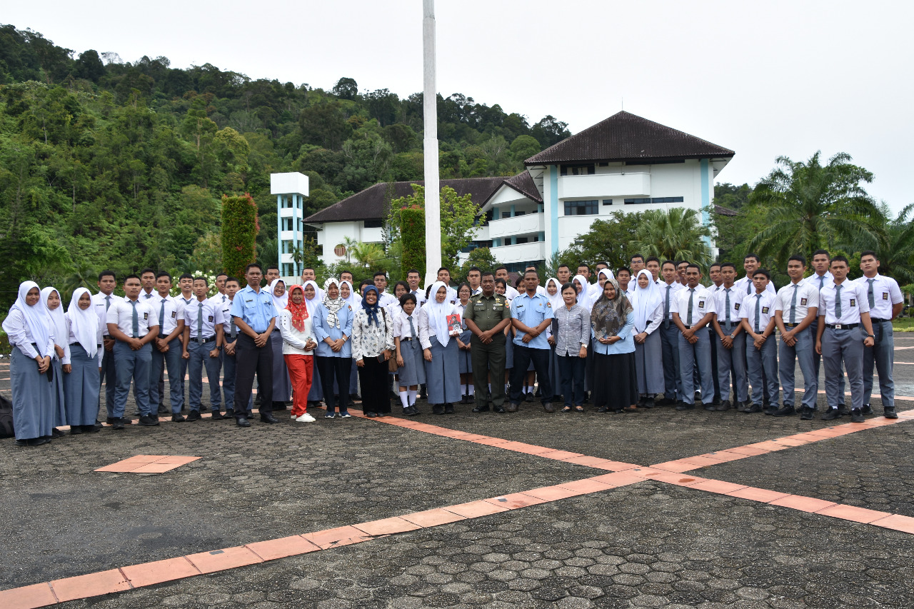 Inspirasi Generasi Muda, Wilayah Korem 023/KS Loper Koran Jadi Jenderal Bintang Empat