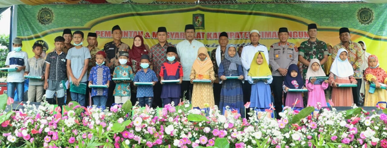 Peringatan Maulid Nabi Muhammad SAW Tahun 2022 Pemkab Simalungun dan Masyarakat Berikan Santunan 50 Anak Yatim Piatu di Tanah Jawa