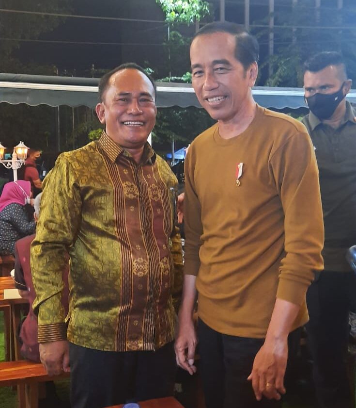 Momen Spesial, Mumpung Ketemu Presiden