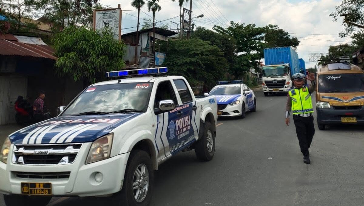 Sukseskan Event Internasional , Polres Simalungun Amankan Dan Kawal Jalur Pengantaran Logistik F1 H2O