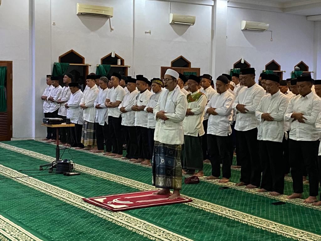 Prajurit Brigif Mekanis 1 PIK/JS Laksanakan Istihosah Dan Doa Bersama Peringatan Isra Miraj Nabi Muhammad SAW 1444 H/2023