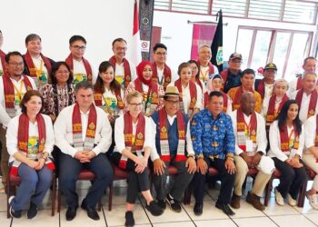 Kadis PPKB Simalungun Sambut 23 Delegasi Ambassador Goes To Lake Toba di RTP Parapat