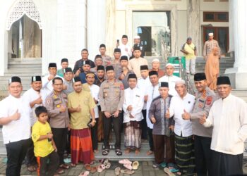 Wakapolda Sumut Safari Subuh Jumat di Masjid Nurul Islam