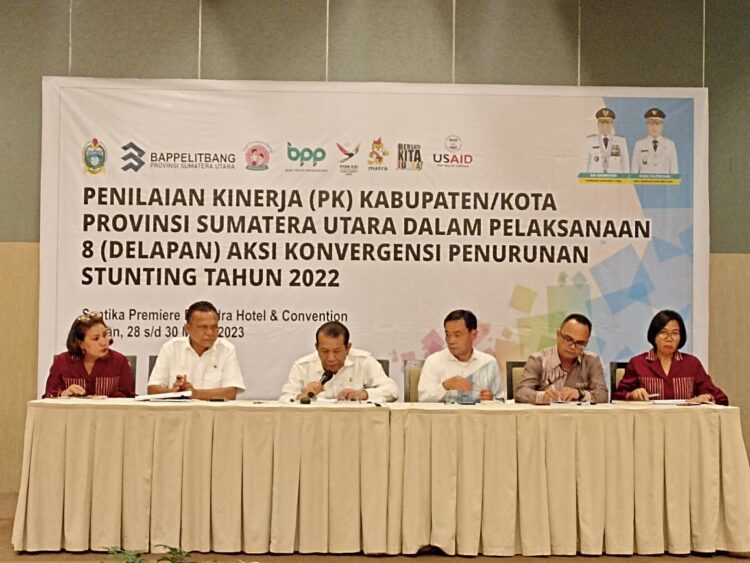 Ketua TPPS Sarlandy Hutabarat  Presentasikan Kinerja Pelaksanaan 8 Aksi Konvergensi Penurunan Stunting Tahun 2022