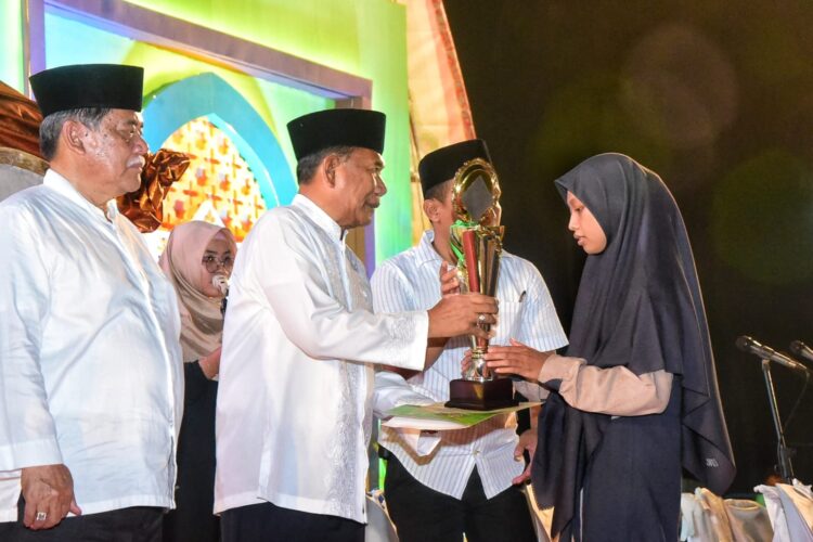 Bupati Resmi Tutup Kegiatan MTQ Ke-56 Tingkat Deliserdang