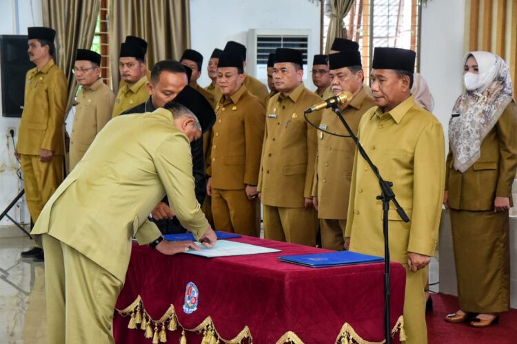 Binsar Sitanggang Jabat Sekwan DPRD Deliserdang