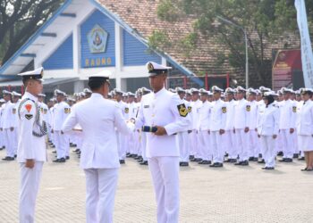 Dankodiklatal Lantik 903 Siswa Dikmaba Angkatan XLII Gelombang II, Keluarga Saksikan Dengan Haru Dan Bangga