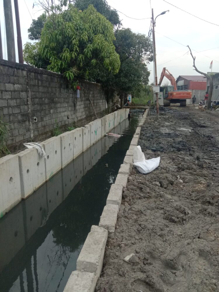 Warga Pasar 2 Rengas Pulau Marelan Berterimakasih, Pemko Medan Perbaiki Saluran Drainase