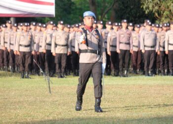 Polda Kepri Gelar Upacara Hari Kesadaran Nasional: Kapolda Irjen Pol Drs Tabana Bangun Minta Anggota Polri Lakukan Kesiapan Pengamanan Pelaksanaan Pemilu 2024