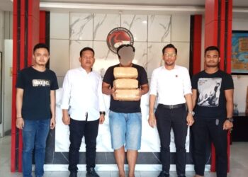 Sat Narkoba Polresta Deli Serdang Gagalkan Pengiriman 6 Kg Ganja Menuju Pekan Baru