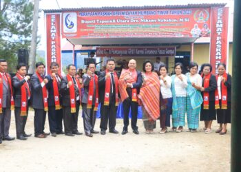Bupati Taput Hadiri Perayaan Paskah GPdI Pagaran dan Jubileum 150 Tahun HKBP Lumban Baringin Sipoholon