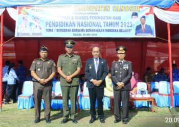 Wabup Samosir Martua Sitanggang  pada Hari Pendidikan Nasional: Layar Yang Sudah Kita Bentangkan Jangan Sampai Terlipat Lagi*
