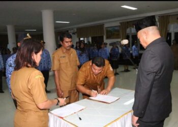 Bupati Taput Lantik Pejabat Pimpinan Tinggi Pratama, Administrator, Pengawas dan Kepala Sekolah 