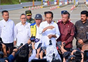 Jokowi Resmikan Jalan Tol Pamulang-Cinere-Bogor: Aturan Kenaikan Gaji ASN-TNI/Polri Akan Segera Terbit