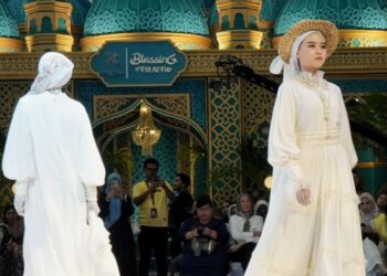 Wali Kota Medan Berharap Event Medan Raya Fashion Week Jadi Rujukan  Fashion Muslim di Indonesia
