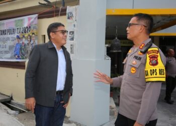 Pejabat Bupati Taput Dimposma Sihombing Jalin Silaturahmi dengan Kapolres Taput