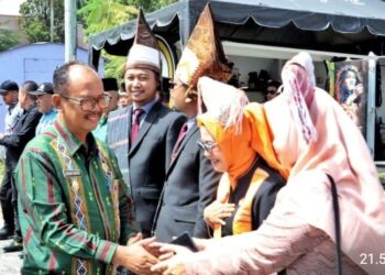 Bupati Simalungun Resmi Luncurkan Tahapan Pilkada 2024 Simalungun di Open Stage Parapat