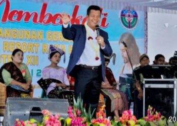 Bupati Simalungun Radiapoh Sinaga Hadiri Pesta Pembangunan GKPS Jandi Raya