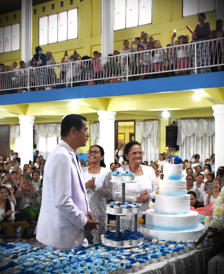 Sukacita Warnai Perayaan Ulang Tahun ke-65 Gereja Sidang Rohul Kudus Indonesia di Kabanjahe