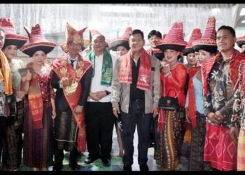 Bupati Simalungun Hadiri Pesta Budaya Dan Kerja Tahunan di Kecamatan Dolok Silou