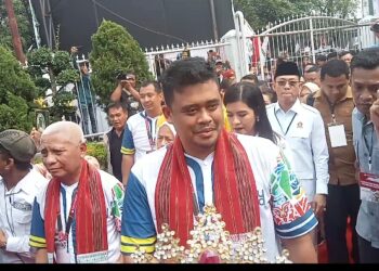 Pasangan Bobby-Surya Resmi Mendaftar ke KPU Sumut, Didampingi Sejumlah Tokoh Partai Besar