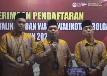 Empat Pasangan Bakal Calon Walikota dan Wakil Walikota Resmi Daftar ke KPU Sibolga