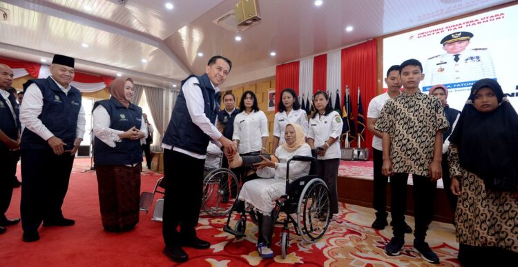 Pj Gubernur Sumut Agus Fatoni Luncurkan Gerakan Kesetiakawanan Sosial Serentak se-Sumut