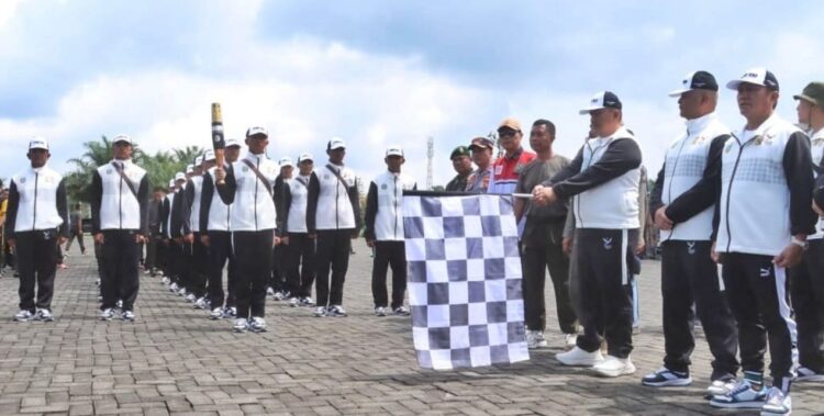 Kirab Api PON XXI Aceh-Sumut 2024 Tiba di Simalungun, Kapolres Sampaikan Pesan Kebanggaan dan Harapan