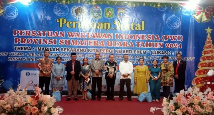 Pj Gubernur Sumut Agus Fatoni Ajak Keluarga Besar PWI Sumut Bersilaturahmi dan Sebarkan Cinta Kasih pada Perayaan Natal 2024