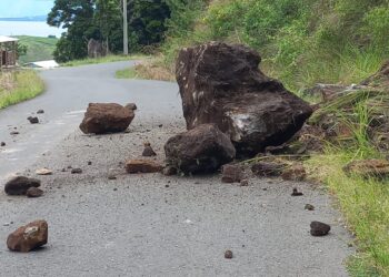 Waspada Longsor, Pengendara dan Wisatawan Diimbau Hati-hati di Jalur Lingkar Pusuk Buhit Samosir 