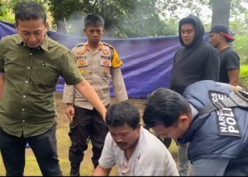 Penggerebekan Barak Narkoba di Desa Emplasemen: Upaya Pemberantasan yang Terus Bergulir oleh Polri dan TNI