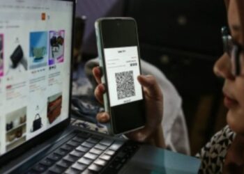 Kementerian Kominfo Dorong UMKM Indonesia Go Digital: Tantangan dan Dampaknya bagi Perekonomian