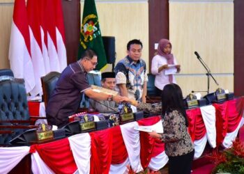 DPRD Kota Medan Gelar Rapat Paripurna untuk Penyampaian Hasil Pembahasan LKPJ 2024 dan Penandatanganan Rekomendasi