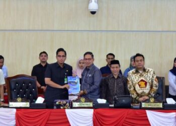 Masalah Infrastruktur dan Banjir Dominasi Laporan Reses Kedua DPRD Kota Medan, Wali Kota Medan Berkomitmen Tindaklanjuti Aspirasi Masyarakat
