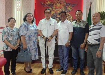 Ketua DPRD Medan, Drs. Wong Chun Sen Terima Pengurus PGRI Medan, Bahas Pembatasan Penerimaan Murid Baru