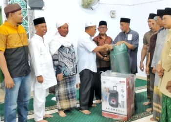 Tim Safari Ramadhan Kabupaten Simalungun Kunjungi Masjid Al-Istiqomah Bahal Batu, Berikan Bingkisan untuk Masyarakat