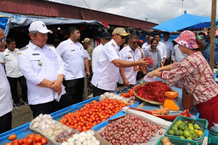 Pemkab Tapanuli Utara Gelar Operasi Pasar Jelang Idul Fitri 1446 H Jaga Stabilitas Harga dan Ketersediaan Kebutuhan Pokok