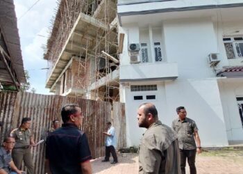 DPRD Medan Minta Satpol PP Tertibkan Bangunan Pakai Alat Berat di Petisah Tengah
