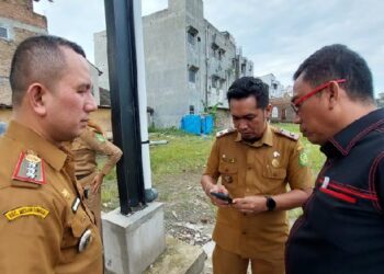 Sidak Pembangunan Pool Bus Tanpa PBG di Jl Gagak Hitam, Paul MA Simanjuntak Ajak Kepling dan OPD Cegah Kebocoran PAD