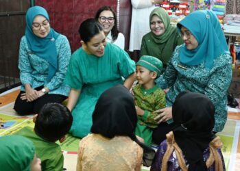 Kahiyang Ayu Tinjau Posyandu di Binjai, Dorong Sinergi TP PKK untuk Layanan Kesehatan Anak