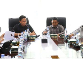 Komisi 3 DPRD Kota Medan Evaluasi Kinerja Triwulan I Tahun 2025 Bersama PUD Pasar dan DPMPTSP