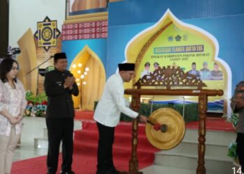 Bupati Franc Bernhard Tumanggor Resmi Buka MTQ ke-22 Kabupaten Pakpak Bharat di Desa Cikaok