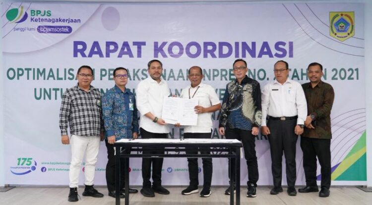 Pemkab Pakpak Bharat dan BPJS Ketenagakerjaan Sumbagut Teken Kesepakatan Perlindungan bagi Pekerja Rentan