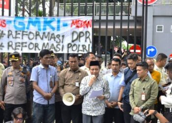 Terima Aspirasi GMKI, Wakil Ketua DPRD Medan Sepakat Tolak Efisiensi Anggaran Pendidikan dan Kesehatan