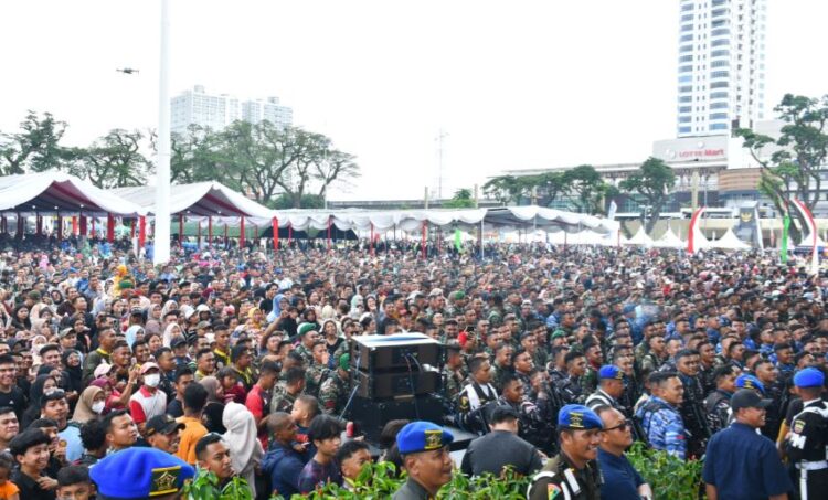 Puncak HUT ke-80 TNI di Medan Berlangsung Meriah di Lapangan Merdeka: Tema ‘TNI PRIMA – TNI RAKYAT – INDONESIA MAJU’”