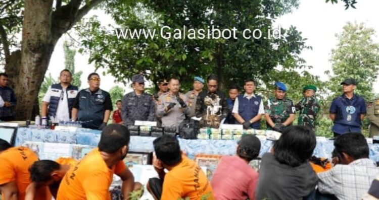 Kapolrestabes Medan Pimpin Pengungkapan Kasus Narkoba 35 Kg dan 985 Butir Ekstasi di Kampung Lalang