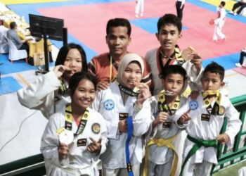 Taekwondo Pakpak Bharat Sabet 7 Medali di KONI Series Championship Medan