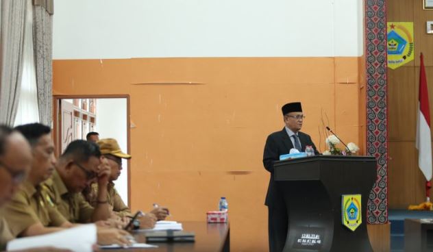 Polres Pakpak Bharat Gelar Nobar Wayang Kulit Memeriahkan HUT Bhayangkara ke-79